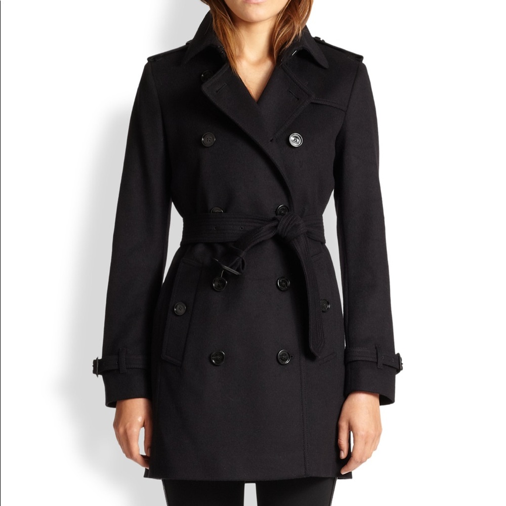 Burberry Double-breasted Black Coat in Wool/Cashmere Blend